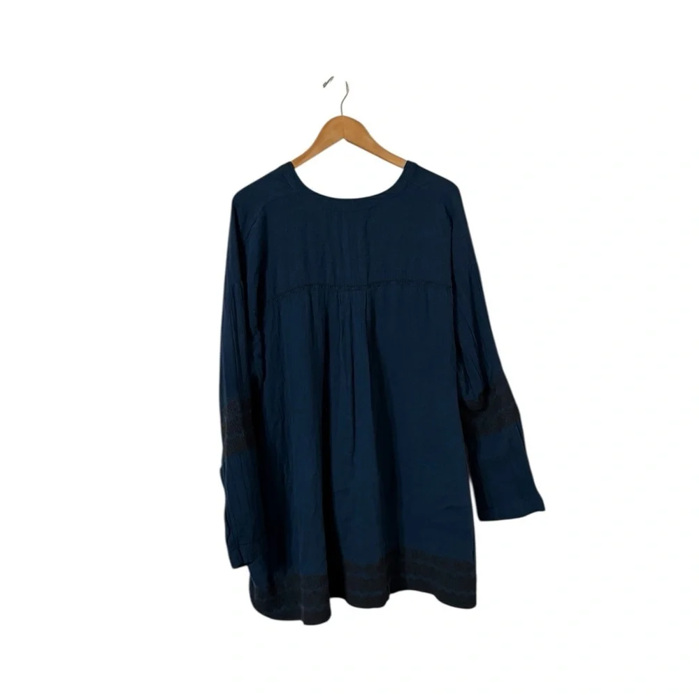 FREE PEOPLE Embroidered Teal Long Sleeve Top Shirt Tunic